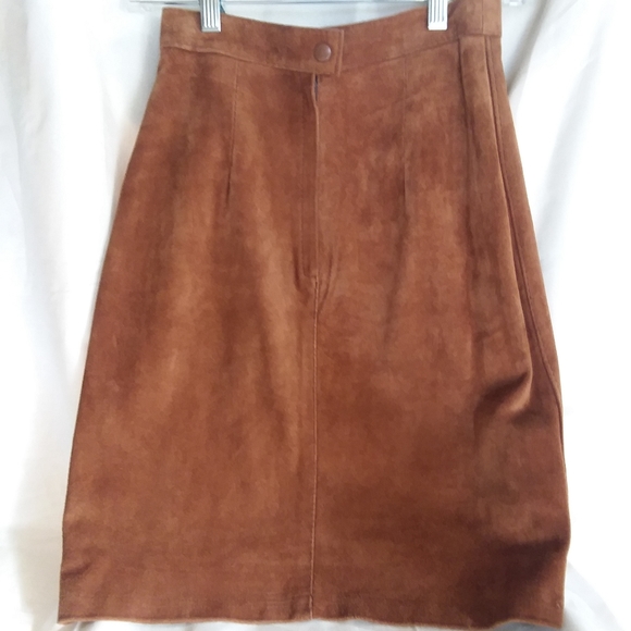 Vintage Chestnut Suede Skirt - Picture 2 of 7